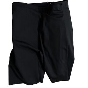 SKIMS Body Hip Shaping Padded Shorts Black Size Medium  NWT
